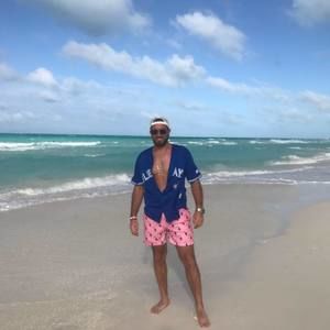 Meet your Posher, Dean